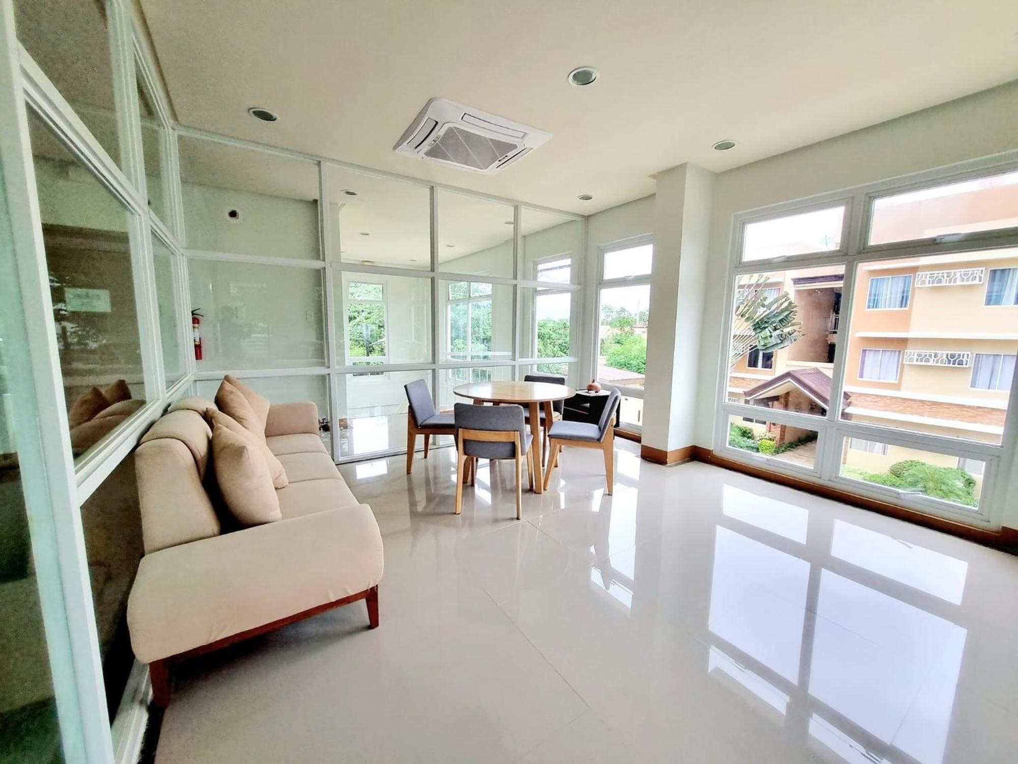 Condo In Camella Manors In Puerto Princesa Exterior photo